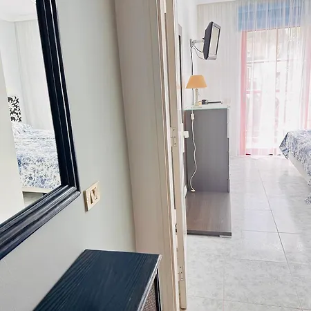 Apartment Playa Del Cura - Beachside Retreat