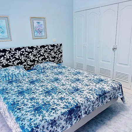 Playa Del Cura - Beachside Retreat Apartment