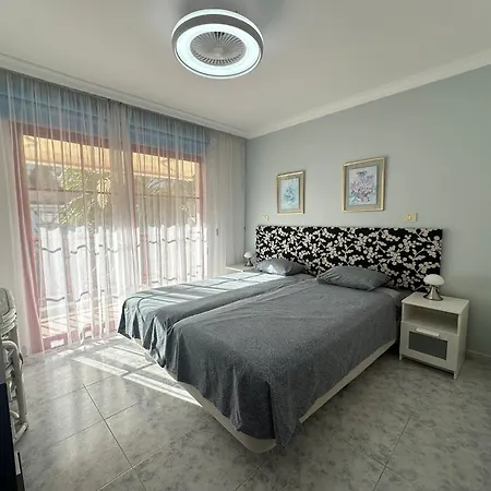 Playa Del Cura - Beachside Retreat *